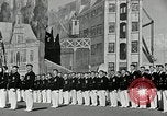 Standbild kanadischen Veterans Parade Toronto Ontario Kanada, 1941, aus Sekunde 58 historischem Filmmaterial Videoclip 65675030568