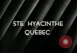 Standbild Sieg Darlehen Award Saint Hyacinthe Quebec Kanada, 1941, aus Sekunde 3 historischem Filmmaterial Videoclip 65675030569
