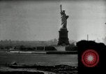 Image Liberty Island et Manhattan New York United States USA, 1948, de la seconde 3 séquences d'archives historiques vidéo 65675030575