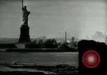 Image Liberty Island et Manhattan New York United States USA, 1948, de la seconde 7 séquences d'archives historiques vidéo 65675030575