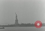 Image Liberty Island et Manhattan New York United States USA, 1948, de la seconde 30 séquences d'archives historiques vidéo 65675030575