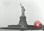 Image Liberty Island et Manhattan New York United States USA, 1948, de la seconde 37 séquences d'archives historiques vidéo 65675030575