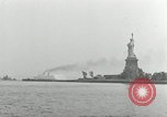 Image Liberty Island et Manhattan New York United States USA, 1948, de la seconde 39 séquences d'archives historiques vidéo 65675030575