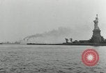 Image Liberty Island et Manhattan New York United States USA, 1948, de la seconde 53 séquences d'archives historiques vidéo 65675030575