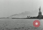 Image Liberty Island et Manhattan New York United States USA, 1948, de la seconde 55 séquences d'archives historiques vidéo 65675030575