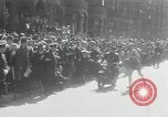 Standbild Marathon Rennen Boston Massachusetts USA, 1932, aus Sekunde 58 historischem Filmmaterial Videoclip 65675030581