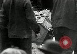 Standbild Borinage Belgien Bergwerk Disaster Borinage Belgien, 1934, aus Sekunde 59 historischem Filmmaterial Videoclip 65675030587