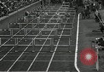 Image Les joueurs de Stanford gagnent 1934 compétitions sur piste et sur le terrain Philadelphia Pennsylvania USA, 1934, de la seconde 23 séquences d'archives historiques vidéo 65675030592