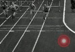 Image Les joueurs de Stanford gagnent 1934 compétitions sur piste et sur le terrain Philadelphia Pennsylvania USA, 1934, de la seconde 28 séquences d'archives historiques vidéo 65675030592
