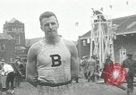 Image Les joueurs de Stanford gagnent 1934 compétitions sur piste et sur le terrain Philadelphia Pennsylvania USA, 1934, de la seconde 32 séquences d'archives historiques vidéo 65675030592