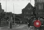 Image Les joueurs de Stanford gagnent 1934 compétitions sur piste et sur le terrain Philadelphia Pennsylvania USA, 1934, de la seconde 56 séquences d'archives historiques vidéo 65675030592