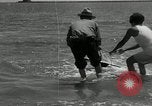 Standbild hammerhead Shark Veracruz Mexiko, 1934, aus Sekunde 7 historischem Filmmaterial Videoclip 65675030594
