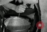Standbild Milch Fässer Saint Clairsville Ohio USA, 1940, aus Sekunde 5 historischem Filmmaterial Videoclip 65675030600