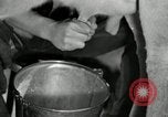Standbild Milch Fässer Saint Clairsville Ohio USA, 1940, aus Sekunde 6 historischem Filmmaterial Videoclip 65675030600