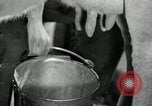 Standbild Milch Fässer Saint Clairsville Ohio USA, 1940, aus Sekunde 10 historischem Filmmaterial Videoclip 65675030600