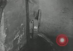 Standbild Milch Fässer Saint Clairsville Ohio USA, 1940, aus Sekunde 33 historischem Filmmaterial Videoclip 65675030600