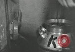 Standbild Milch Fässer Saint Clairsville Ohio USA, 1940, aus Sekunde 40 historischem Filmmaterial Videoclip 65675030600