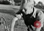 Standbild Milch Fässer Saint Clairsville Ohio USA, 1940, aus Sekunde 42 historischem Filmmaterial Videoclip 65675030600