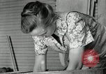 Standbild der HaUSArbeit ohne Strom Saint Clairsville Ohio USA, 1940, aus Sekunde 35 historischem Filmmaterial Videoclip 65675030602