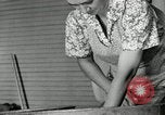 Standbild der HaUSArbeit ohne Strom Saint Clairsville Ohio USA, 1940, aus Sekunde 38 historischem Filmmaterial Videoclip 65675030602