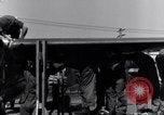 Standbild P-38 Ebene Montage Australien, 1942, aus Sekunde 26 historischem Filmmaterial Videoclip 65675030610