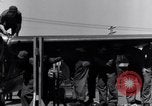 Standbild P-38 Ebene Montage Australien, 1942, aus Sekunde 33 historischem Filmmaterial Videoclip 65675030610