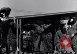 Standbild P-38 Ebene Montage Australien, 1942, aus Sekunde 43 historischem Filmmaterial Videoclip 65675030610