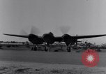 Standbild P-38 Flugzeuge Australien, 1942, aus Sekunde 3 historischem Filmmaterial Videoclip 65675030613