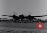 Standbild P-38 Flugzeuge Australien, 1942, aus Sekunde 5 historischem Filmmaterial Videoclip 65675030613