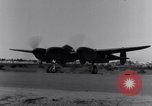 Standbild P-38 Flugzeuge Australien, 1942, aus Sekunde 14 historischem Filmmaterial Videoclip 65675030613