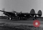 Standbild P-38 Flugzeuge Australien, 1942, aus Sekunde 26 historischem Filmmaterial Videoclip 65675030613