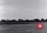 Standbild P-38 Flugzeuge Australien, 1942, aus Sekunde 51 historischem Filmmaterial Videoclip 65675030613