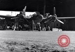 Standbild P-38 Flugzeug Propeller Assembly Australien, 1942, aus Sekunde 7 historischem Filmmaterial Videoclip 65675030614