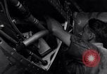 Standbild P-38 Flugzeug Propeller Assembly Australien, 1942, aus Sekunde 39 historischem Filmmaterial Videoclip 65675030614
