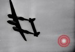 Image P-38 avions théâtre européen, 1945, de la seconde 42 séquences d'archives historiques vidéo 65675030618