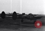 Image P-38 Avion Nuthhampstead Angleterre, 1943, de la seconde 8 séquences d'archives historiques vidéo 65675030629