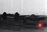 Image P-38 Avion Nuthhampstead Angleterre, 1943, de la seconde 9 séquences d'archives historiques vidéo 65675030629