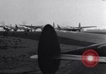 Image P-38 Avion Nuthhampstead Angleterre, 1943, de la seconde 28 séquences d'archives historiques vidéo 65675030629