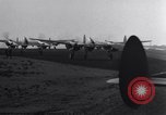 Image P-38 Avion Nuthhampstead Angleterre, 1943, de la seconde 29 séquences d'archives historiques vidéo 65675030629