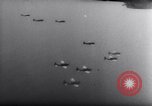 Standbild Angriff auf deutsche U-Boot U europäische Theater, 1942, aus Sekunde 35 historischem Filmmaterial Videoclip 65675030630
