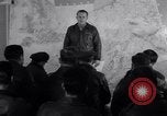 Standbild US Army Air Force Briefing europäische Theater, 1943, aus Sekunde 17 historischem Filmmaterial Videoclip 65675030631