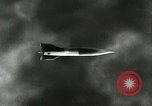 Standbild deutsche Rakete Rakete Peenemunde Deutschland, 1944, aus Sekunde 3 historischem Filmmaterial Videoclip 65675030634