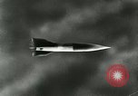 Standbild deutsche Rakete Rakete Peenemunde Deutschland, 1944, aus Sekunde 9 historischem Filmmaterial Videoclip 65675030634