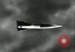 Standbild deutsche Rakete Rakete Peenemunde Deutschland, 1944, aus Sekunde 10 historischem Filmmaterial Videoclip 65675030634