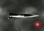 Standbild deutsche Rakete Rakete Peenemunde Deutschland, 1944, aus Sekunde 12 historischem Filmmaterial Videoclip 65675030634