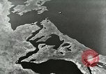 Standbild deutsche Rakete Rakete Peenemunde Deutschland, 1944, aus Sekunde 16 historischem Filmmaterial Videoclip 65675030634
