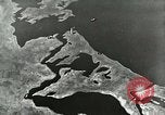 Standbild deutsche Rakete Rakete Peenemunde Deutschland, 1944, aus Sekunde 19 historischem Filmmaterial Videoclip 65675030634