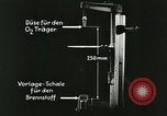 Standbild rocket Propulsion Peenemunde Deutschland, 1945, aus Sekunde 54 historischem Filmmaterial Videoclip 65675030635