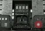 Immagine di Mobile di unità di propulsione test di missili di fuoco Peenemunde Germania, 1943, secondo 24 filmato di repertorio 65675030636