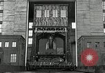 Immagine di Mobile di unità di propulsione test di missili di fuoco Peenemunde Germania, 1943, secondo 57 filmato di repertorio 65675030636